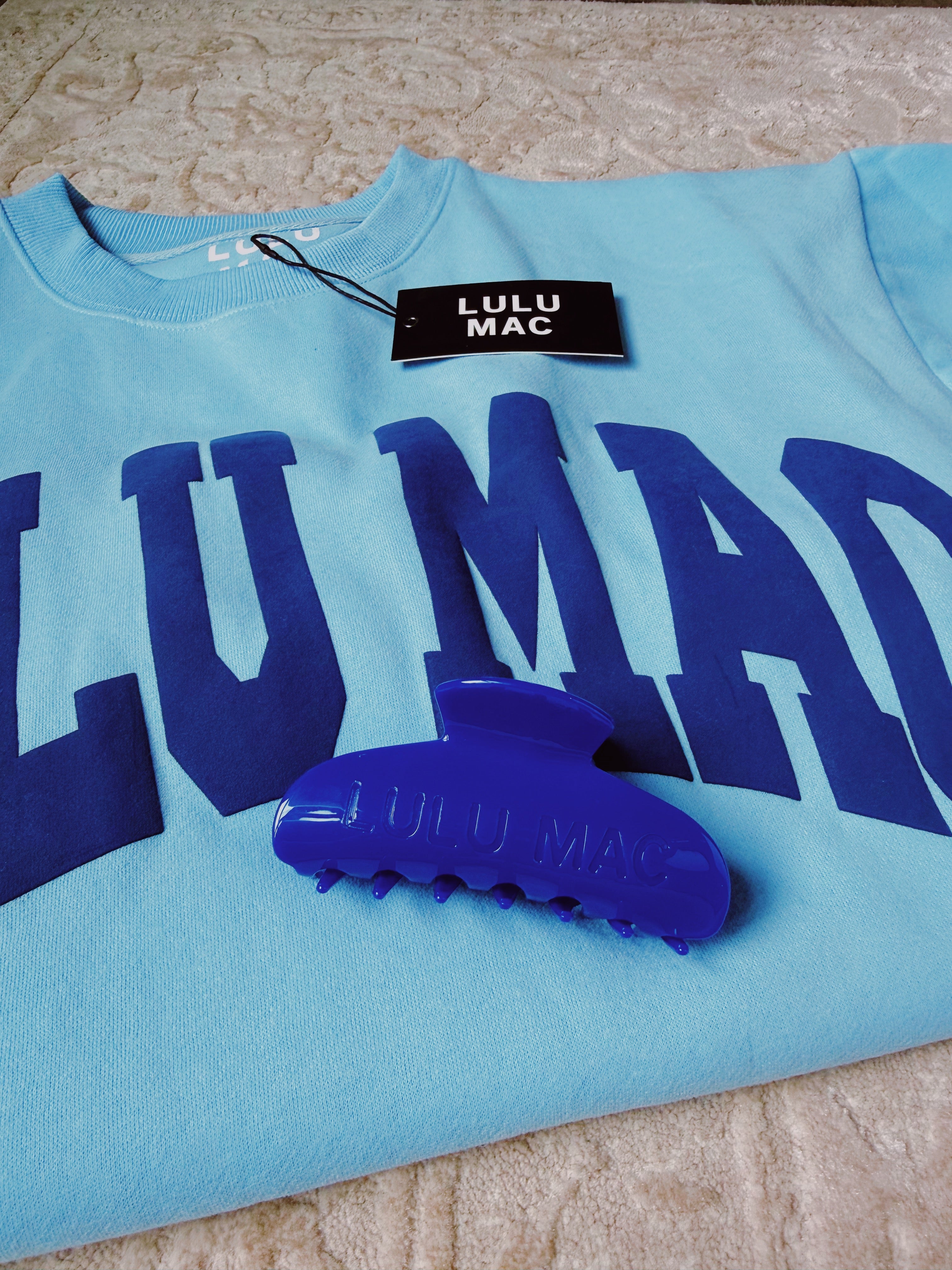 Blue LuluMac Hairclip