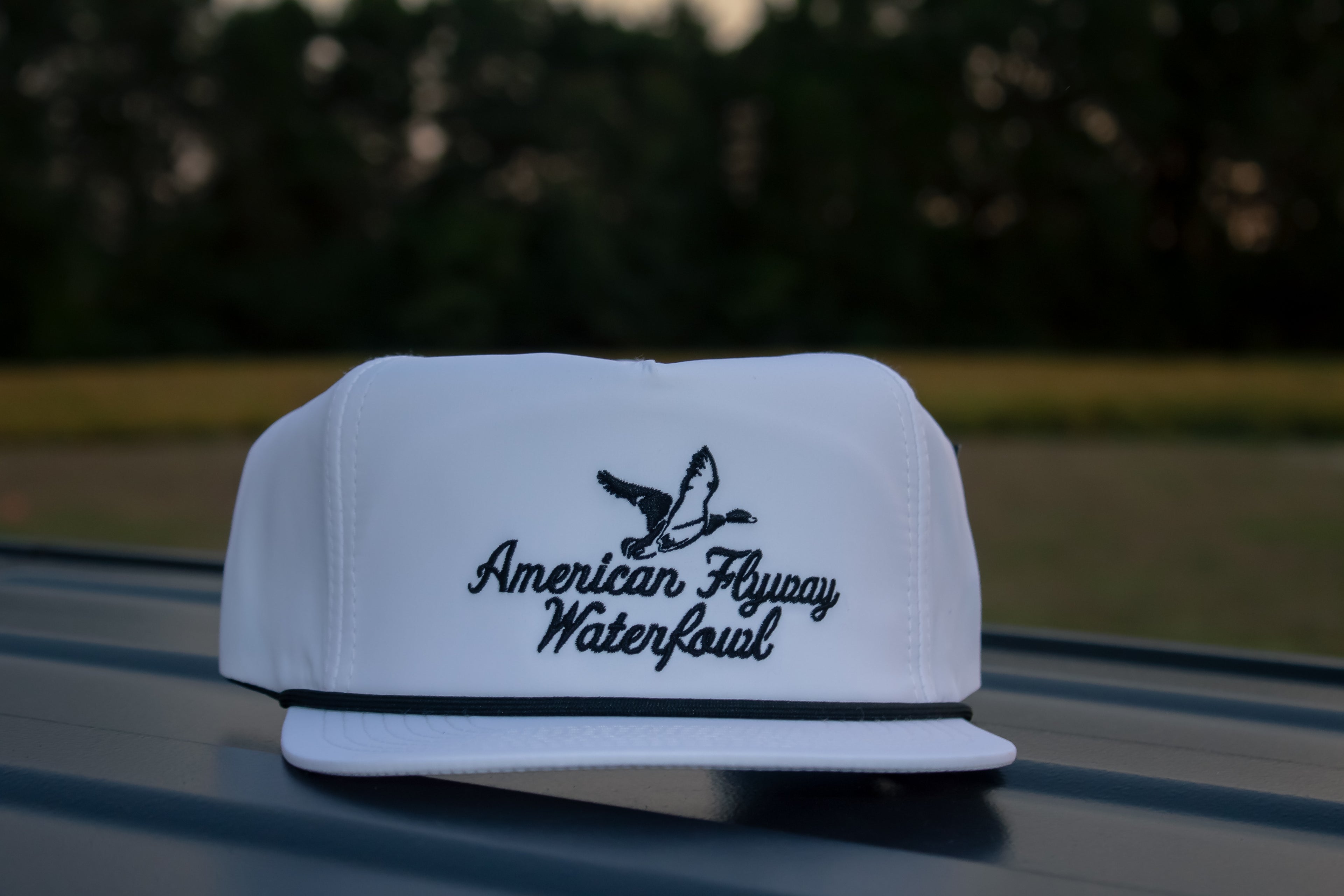 American Flyaway Waterfowl Rope Hat White with Black Rope